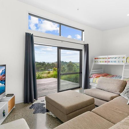 Mangawhai Magic - Mangawhai Heads Holiday Home Екстериор снимка