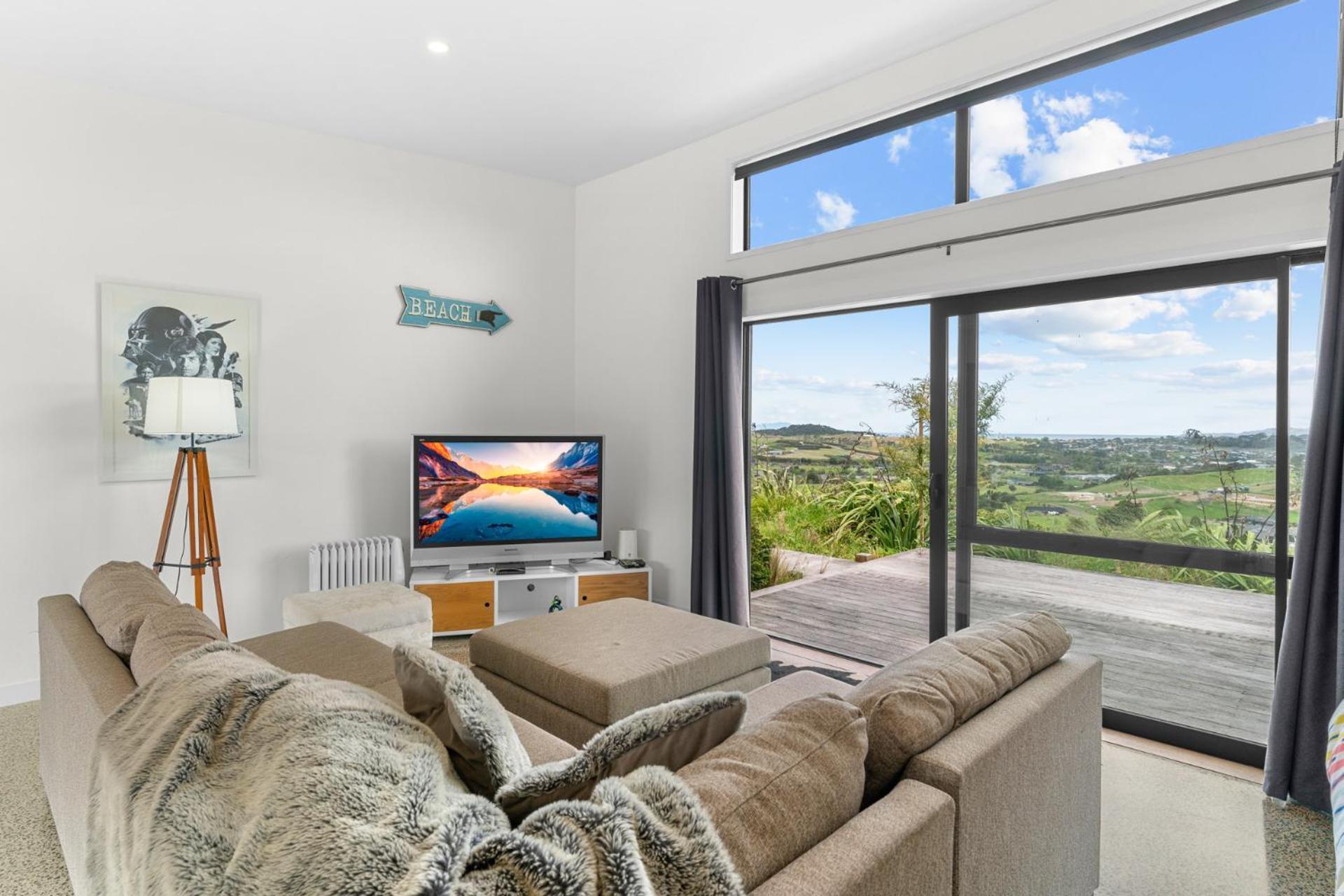 Mangawhai Magic - Mangawhai Heads Holiday Home Екстериор снимка